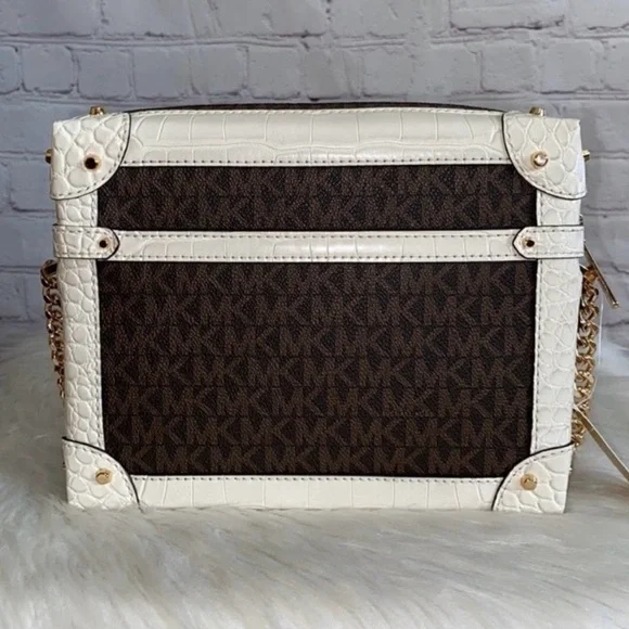 Michael Kors THEODORA Xbody/JET SET Wallet 2pc Set - Picture 4 of 8